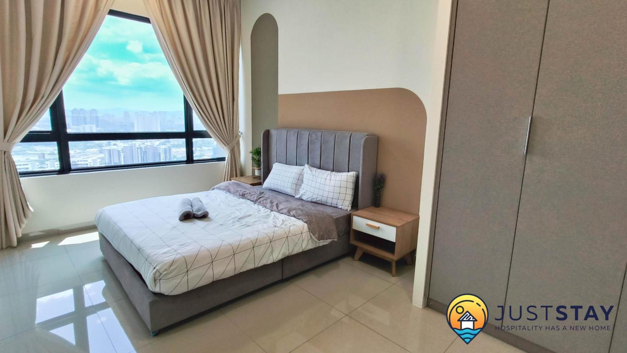 Apartment Desa Petaling By Just *