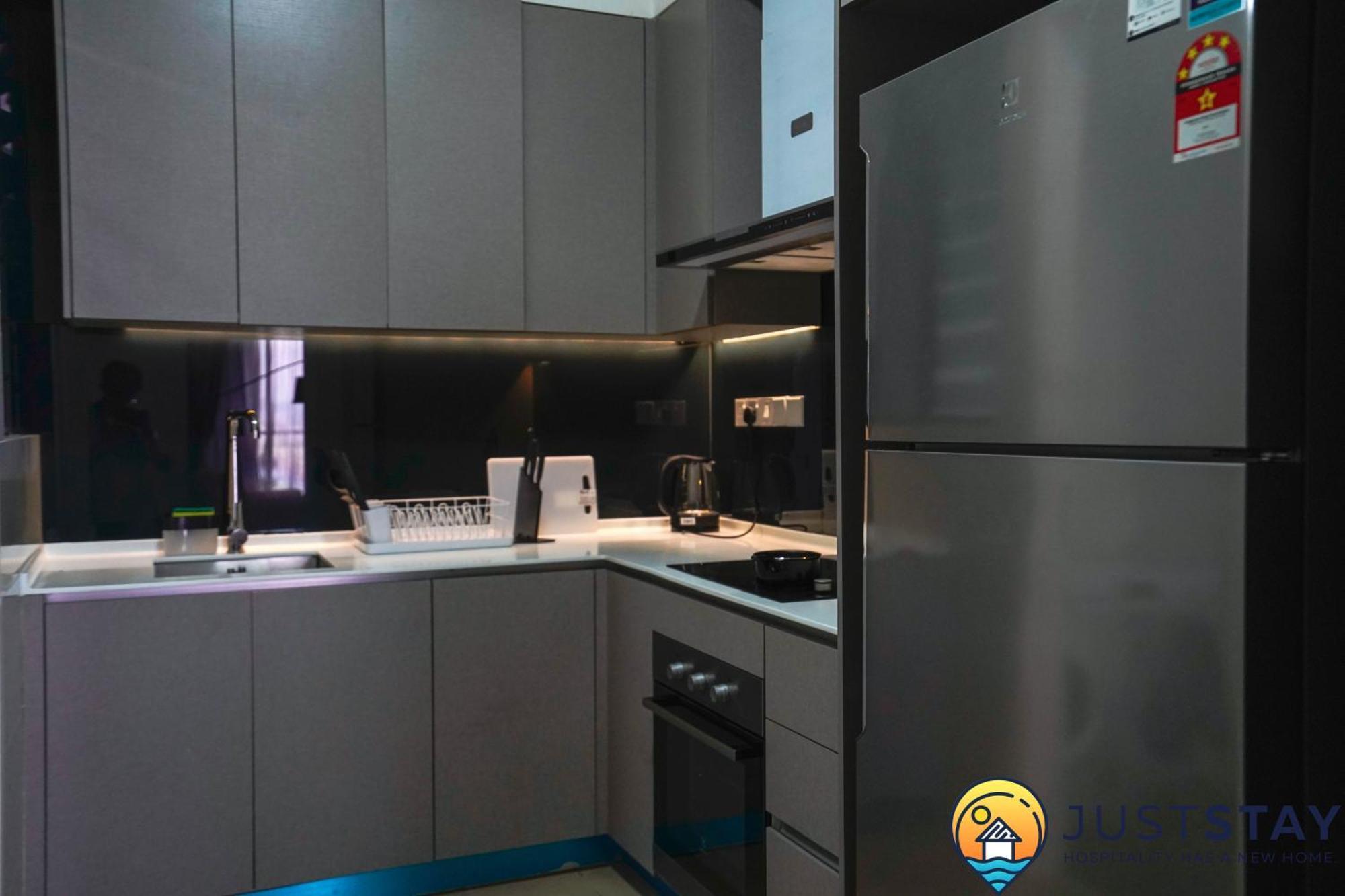 Apartment Desa Petaling By Just *